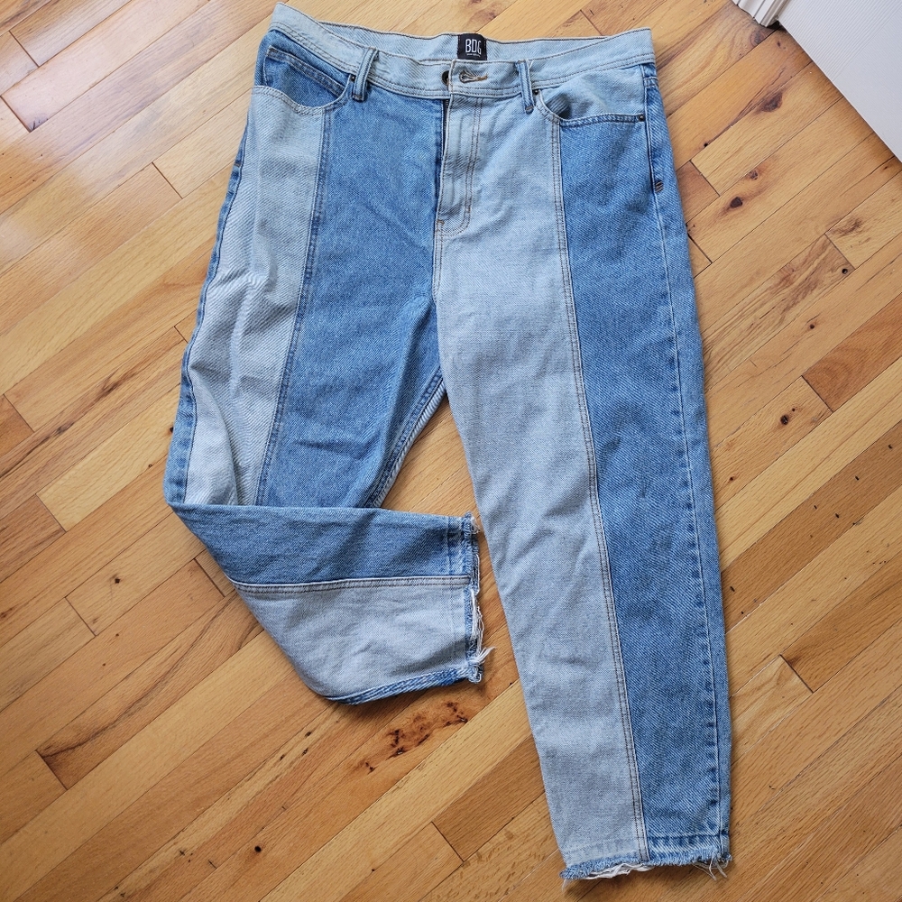 BDG Straight Cropped Two Toned Blue Denim Jeans 34×32